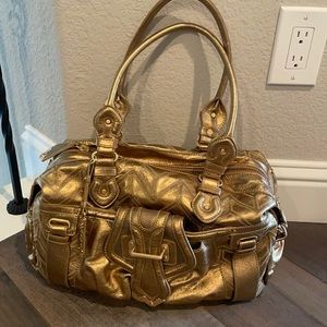 Lockheart gold purse